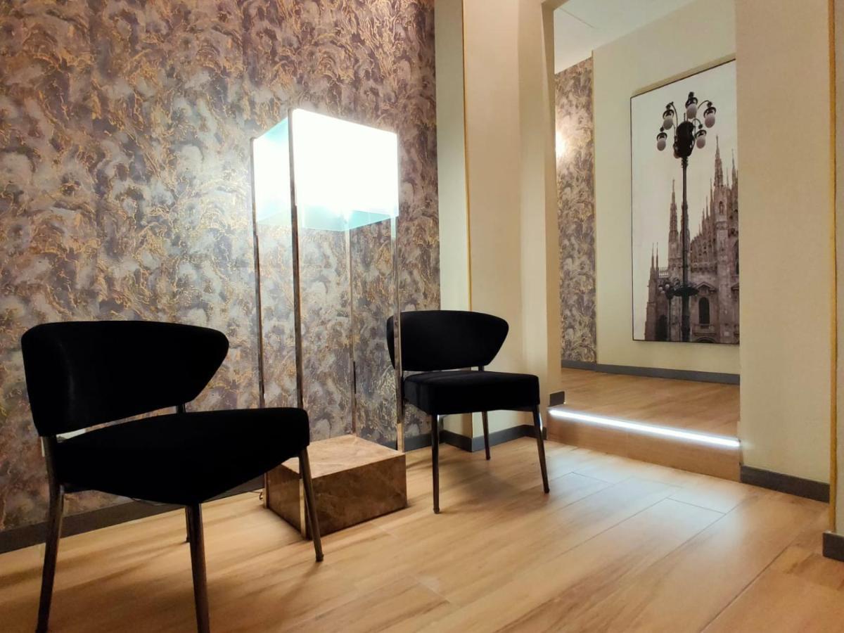 Intomilan Galleria Duomo I Boutique & Design Aparthotel Bagian luar foto